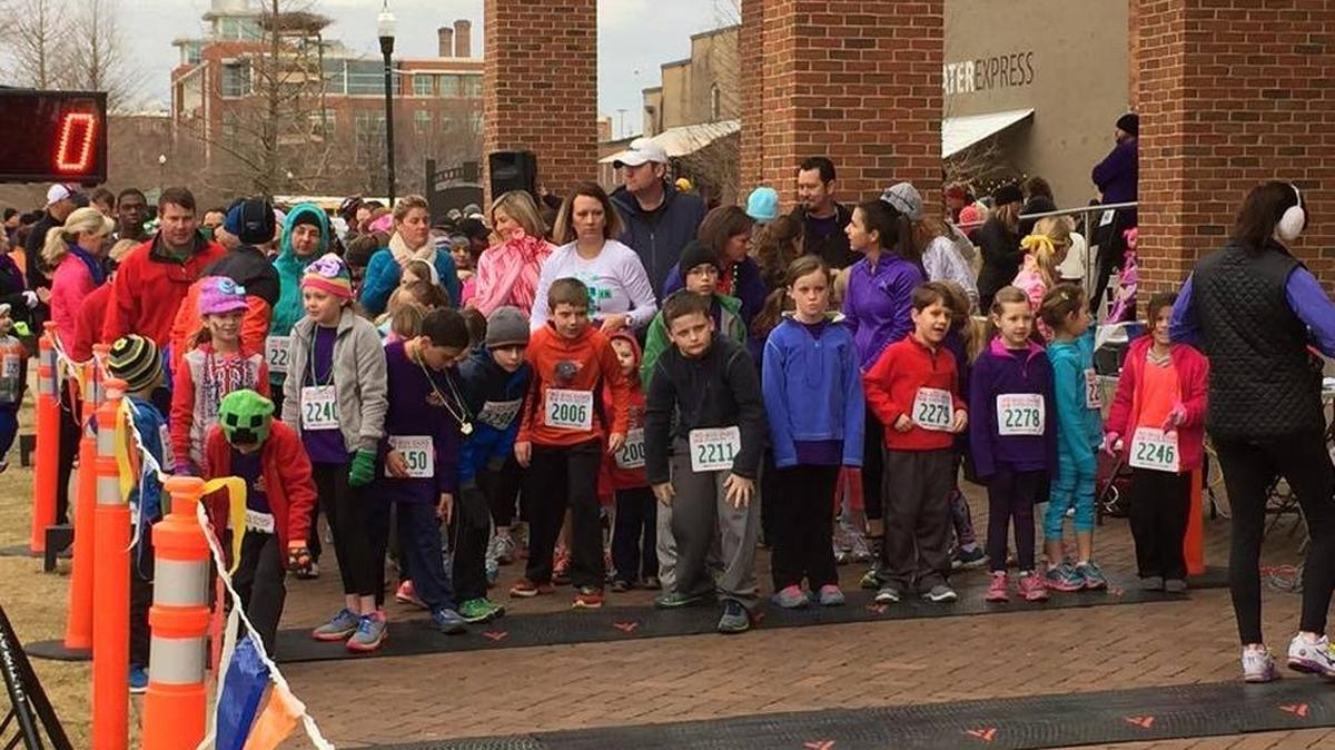 Junior League holds annual runs to raise funds