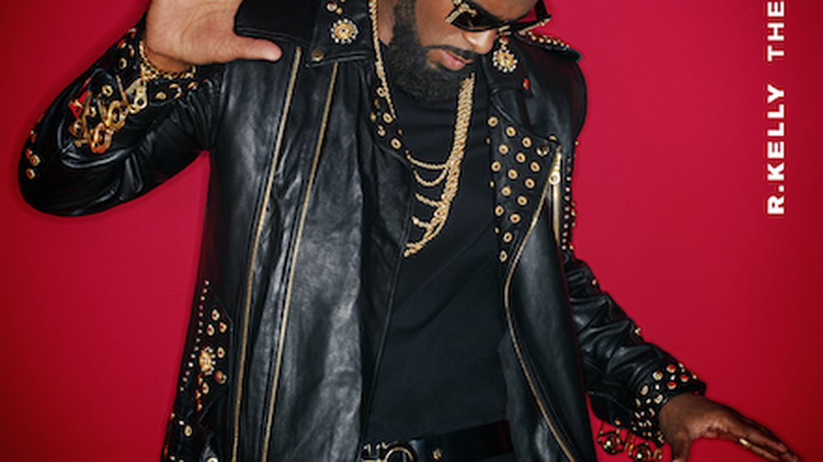 R&B singer R. Kelly is performing Thursday night at the Columbus Civic Center.