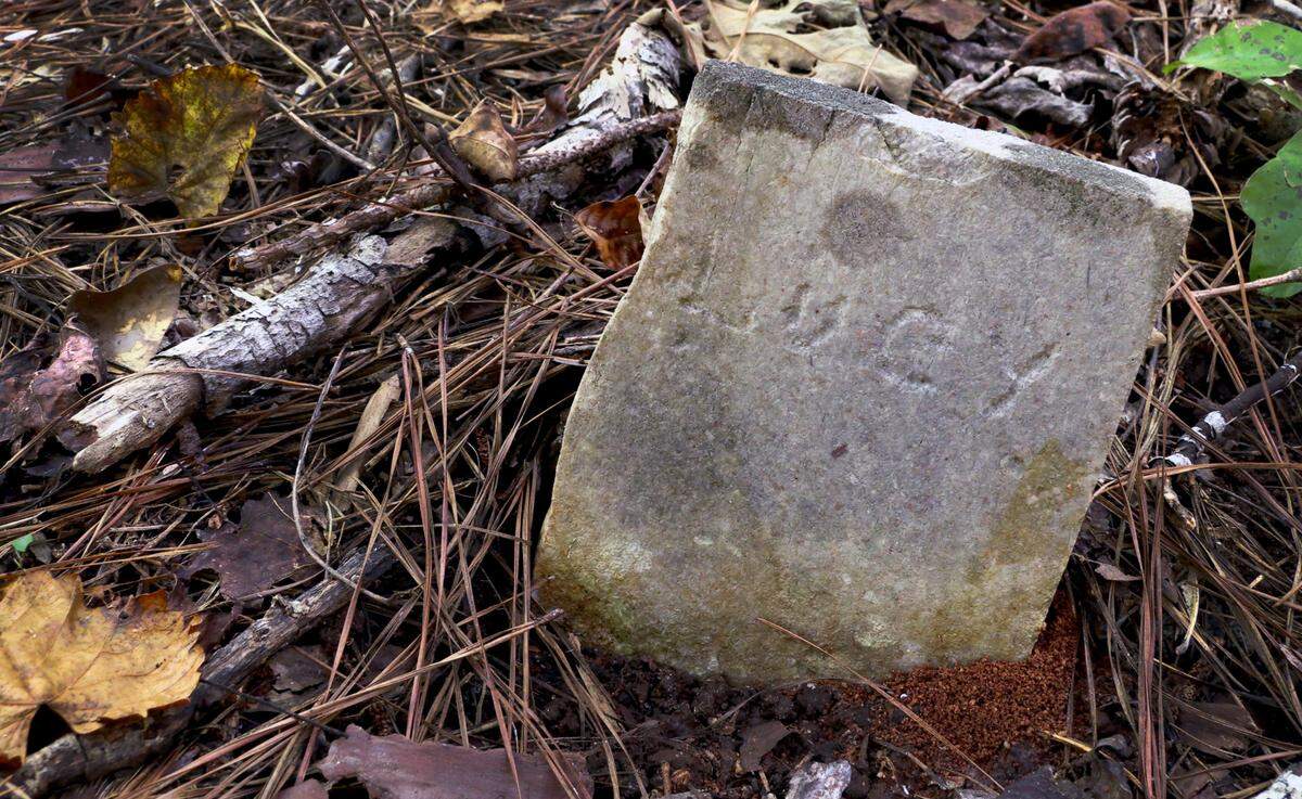 Yamona Pierce and her family have begun to clean up the Pierce Chapel Cemetery in Midland, Georgia after they learned of its dilapidated condition.