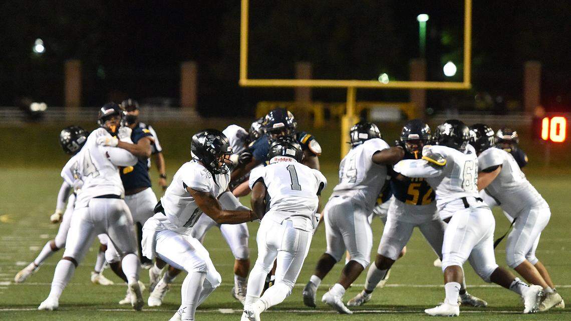 Shaw football seniors have had a tough 2020. Can they end the season with wins?