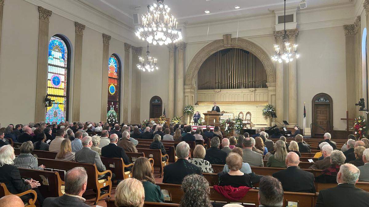 The Columbus community gathered Thursday afternoon to mourn the passing of Jim Wetherington. A beloved man who once was their police chief and later their mayor.