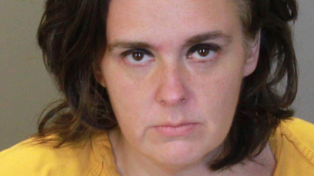 Jennifer Elizabeth Croy