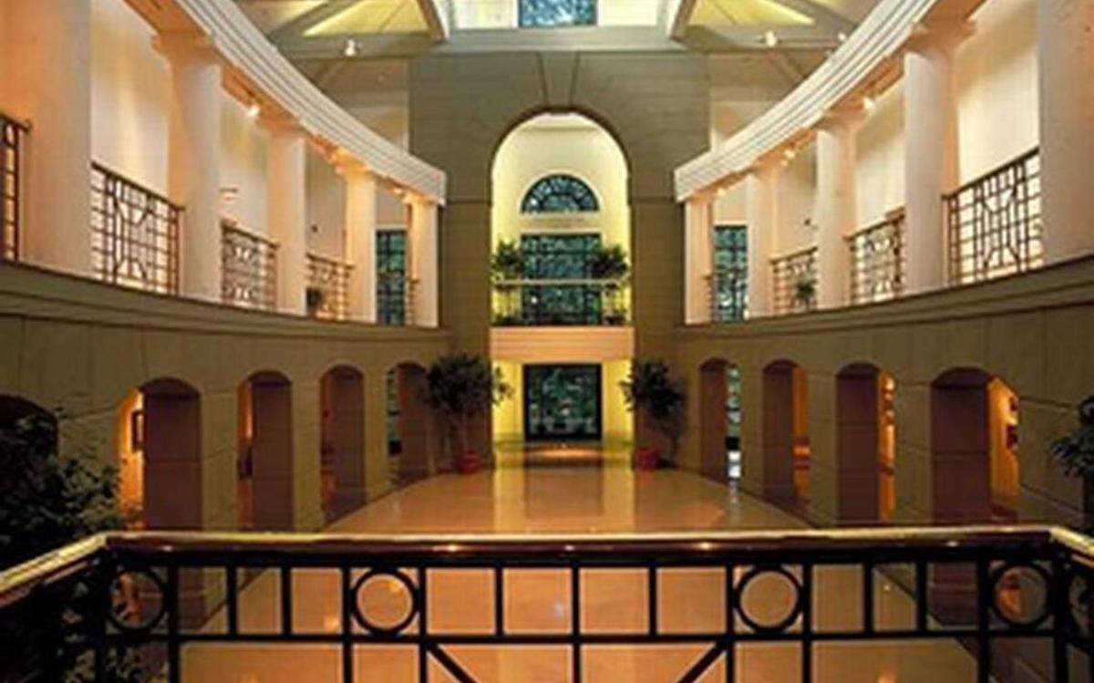 The interior of the Columbus Museum