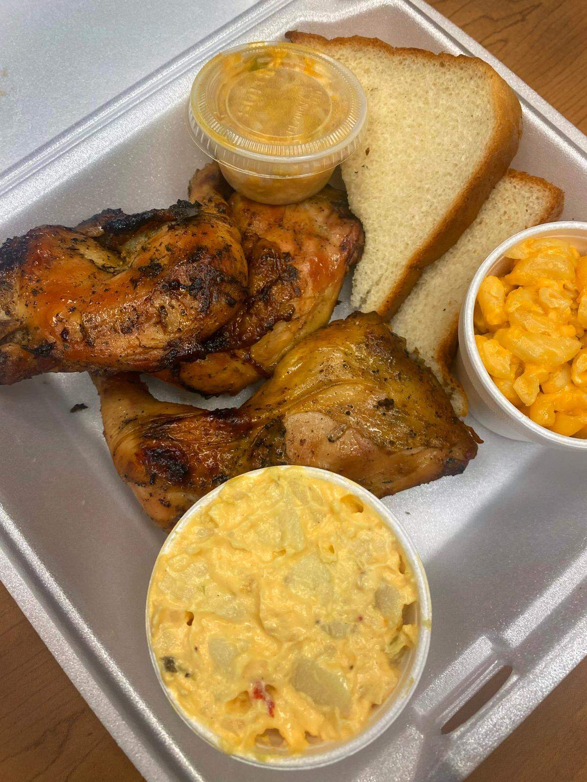 Ledger-Enquirer visual journalist Mike Haskey ordered the chicken with sides of potato salad, and mac and cheese. at Dexter’s Southern BBQ, located at 547 Veterans Parkway in Columbus, Georgia. 08/22/2024