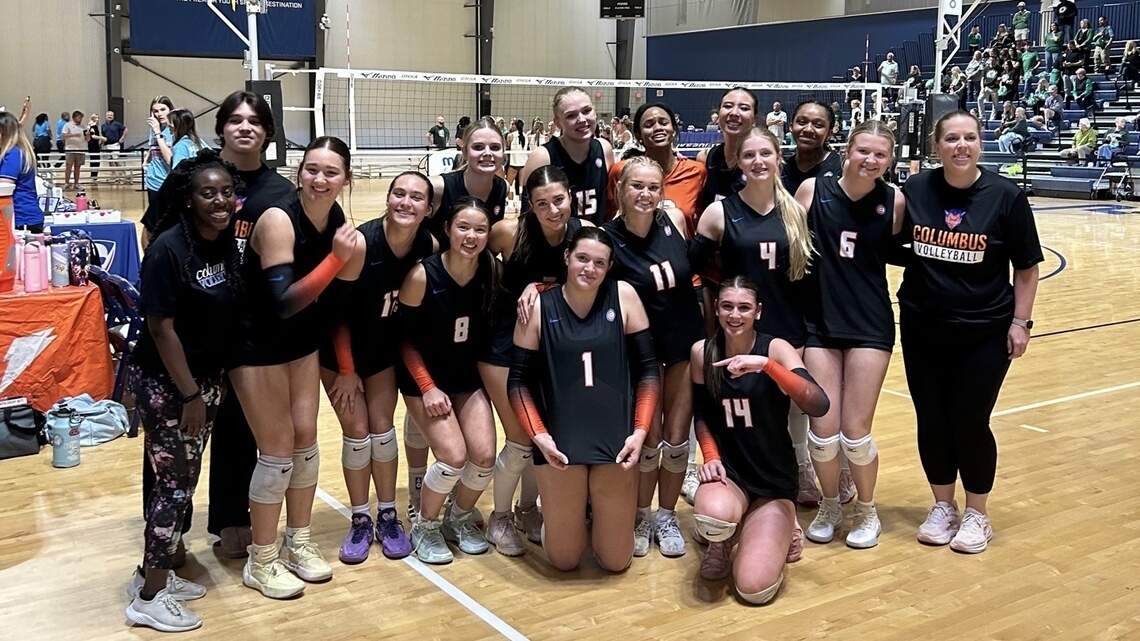 Columbus High upsets top seed to reach volleyball state championship match