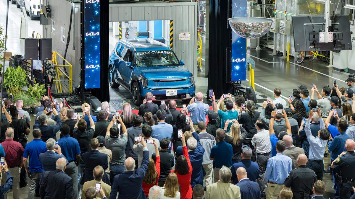 Gov. Brian Kemp driving the all-electric EV-9 at the West Point manufacturing facility on May 30, 2024.