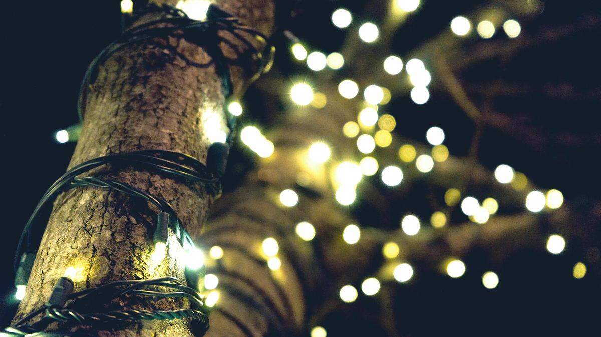 Vote for your favorite light display in Columbus and the surrounding areas.
