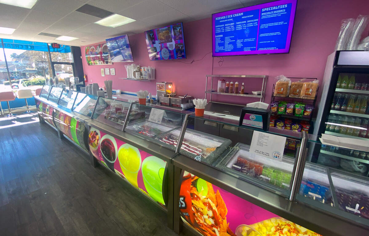 Paleteria Los Reyes is located at 2505 Airport Thruway, Suite M, in Columbus. 12/20/2023
