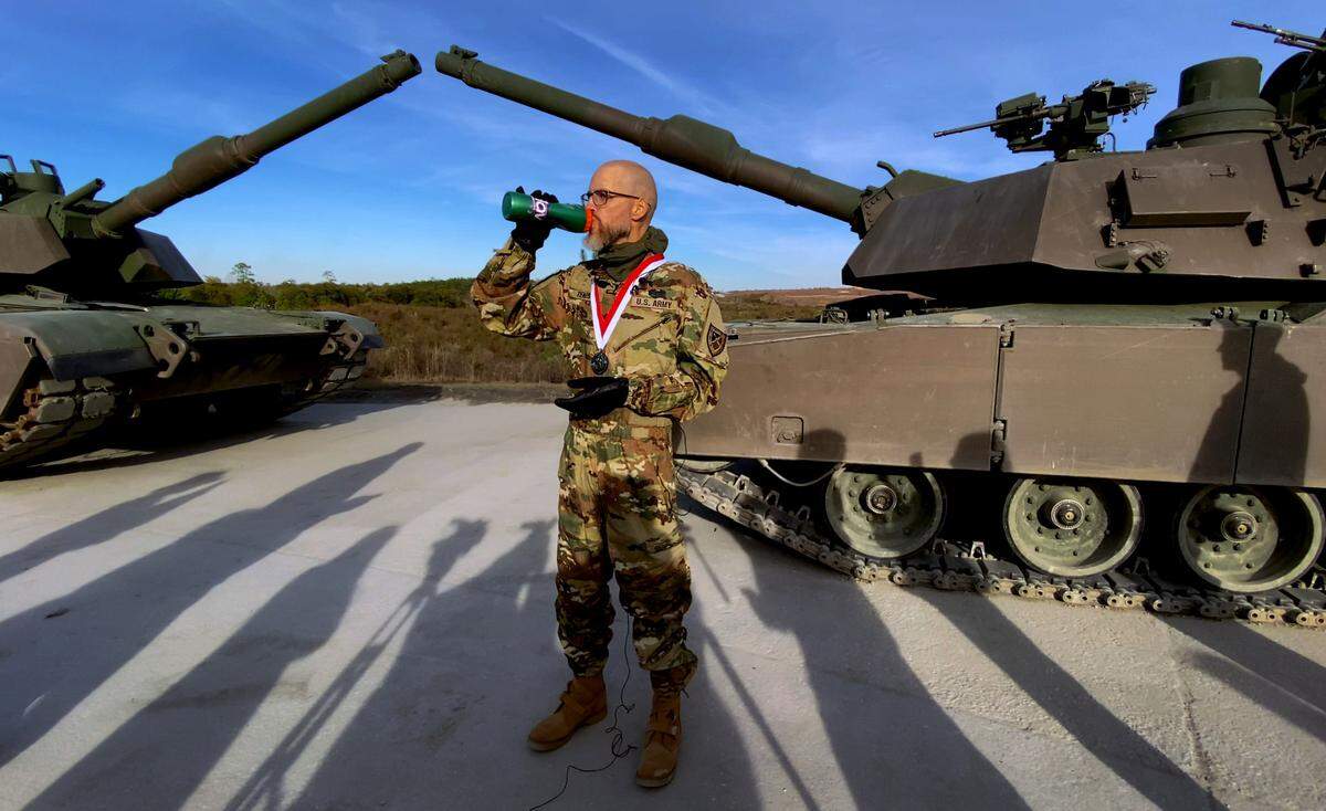 Jay Tenison, a military veteran currently fighting Stage IV stomach cancer, served in the military as an armor soldier for four years and later served in the Army reserves for 5 years before becoming an electrical engineer. One of Tenison’s last wishes was to fire a tank one last time, and Fort Moore personnel made it happen. 12/05/2023