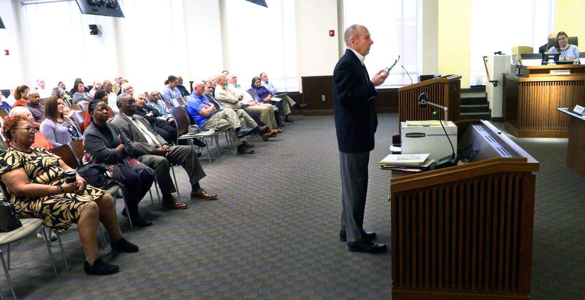 Dave Erickson, a builder and representative for Wizer Home Builders, LLC , presents the company’s development proposal for 5201 Macon Rd. in Columbus, Georgia to members of the Planning Advisory Commission on Nov. 20, 2024.