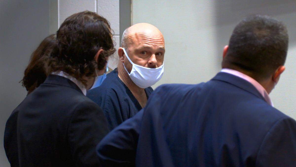 Alvin Shane Barfield, 46, facing camera, center, had a preliminary hearing in Columbus Recorder’s Court Friday morning Feb. 5, 2021. Barfield is accused of murder in the July 18, 2003 slaying of Albert Carter Woolfolk. Barfield pleaded not guilty.