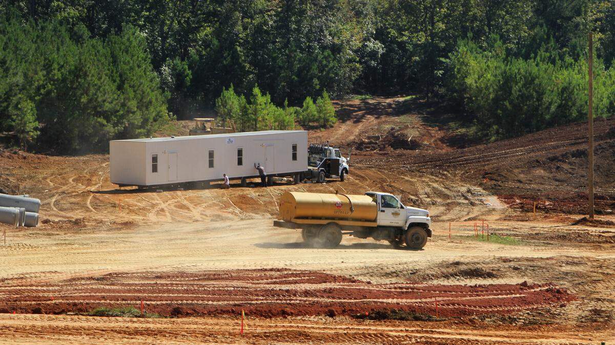 Mike Haskey/mhaskey@ledger-enquirer.comAn apartment complex is planned on Riverchase Drive in Phenix City, across from the U.S. Highway 80 exit ramp coming from Columbus. It is also across from the Hughston hospital. The 346-unit complex is part of the land being developed by property owner Mike Bowden, with Flournoy Construction of Columbus handling the work.