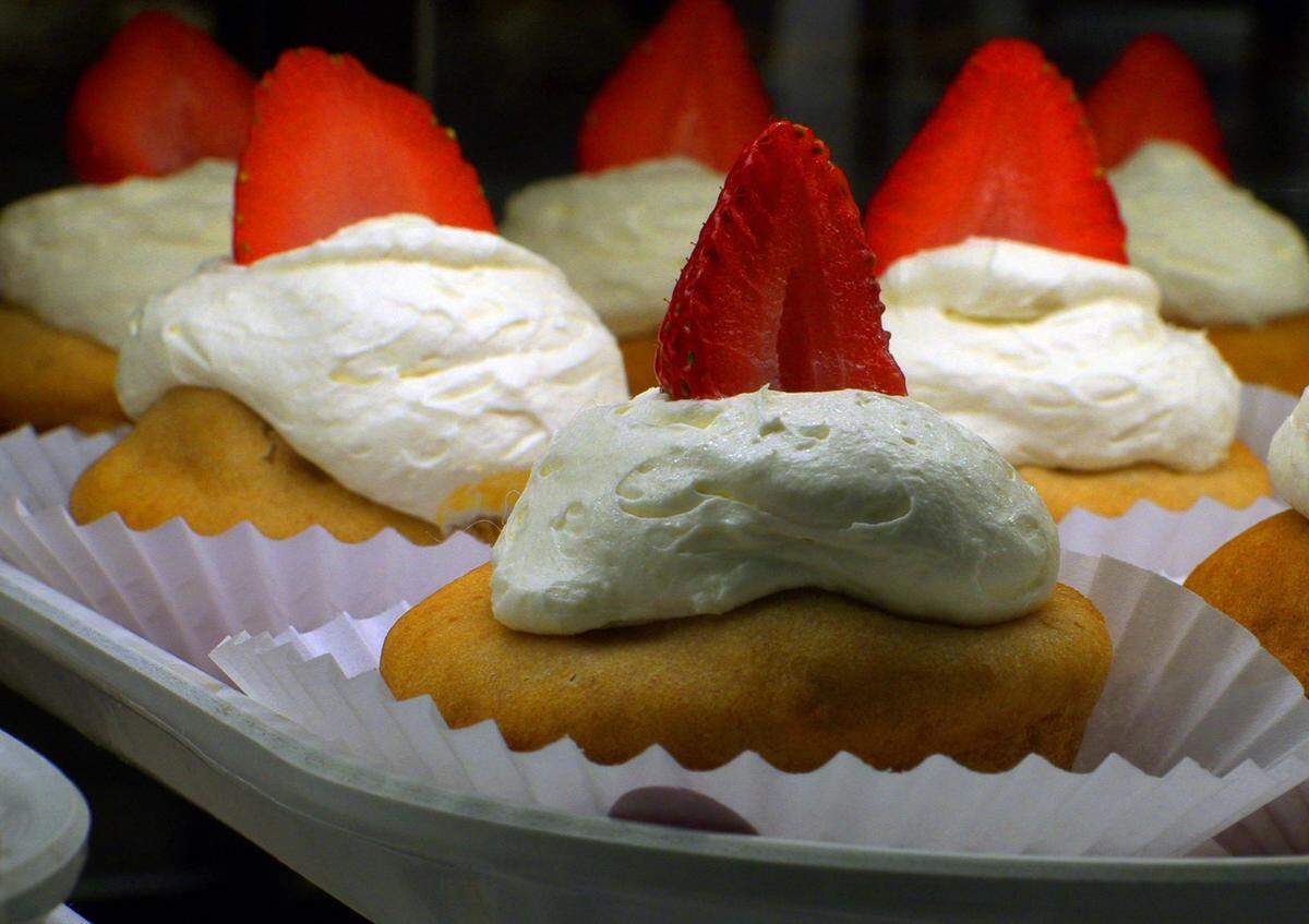 Three Dog Bakery, at 1106 Broadway in downtown Columbus, Georgia, will host their grand opening event on Saturday, April 20 from 9 a.m. to 6 p.m. Three Dog Bakery offers fresh baked treats made in-house along with other dog supplies. 04/19/2024