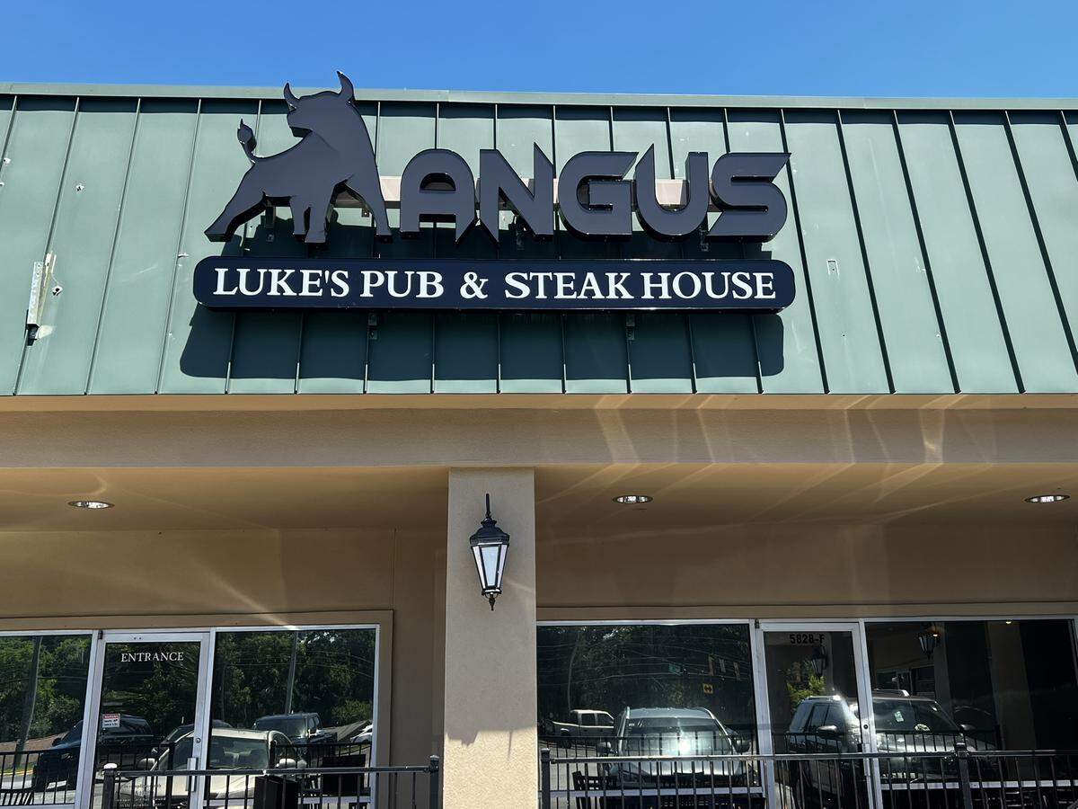 Luke’s Pub & Steakhouse plans to open a location in Columbus in July 2026. Its restaurant in Pine Mountain will remain open.