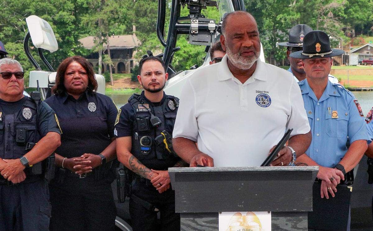 Allen Poole, director of the Governor’s Office of Highway Safety, speaks at the Belts & Jackets news conference May 21, 2026, at Lake Oliver Marina in Columbus.
