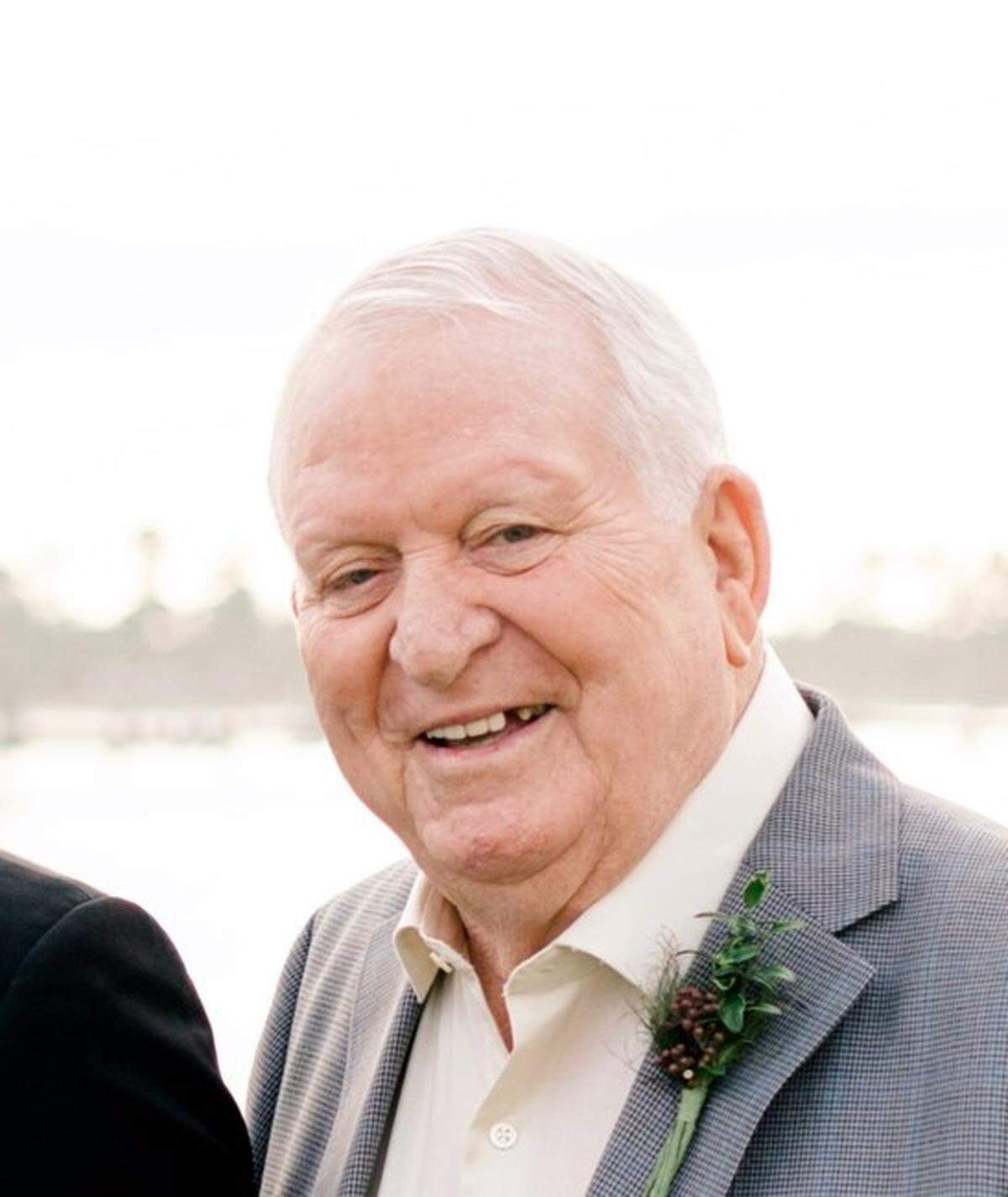 Sanford Morgan Hussey