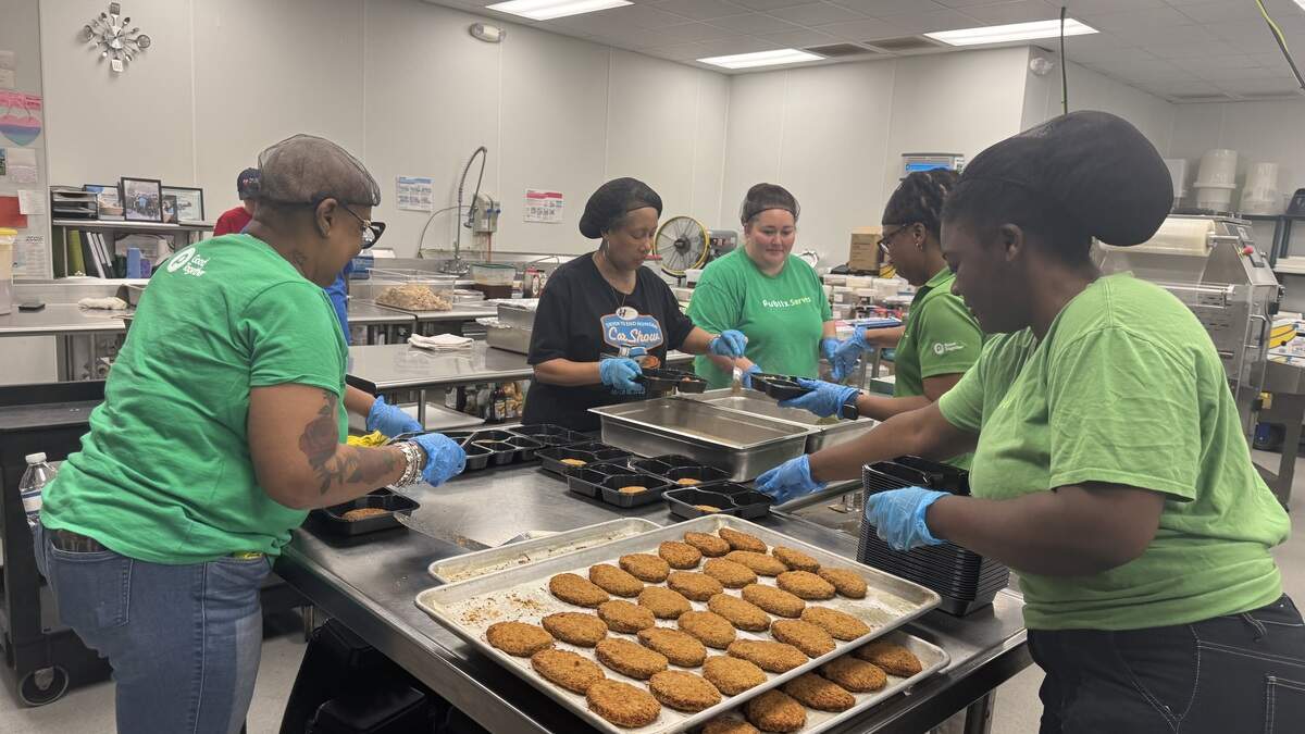 ‘In our blood.’ Publix donates $361,000 to Feeding the Valley food bank in Colum...