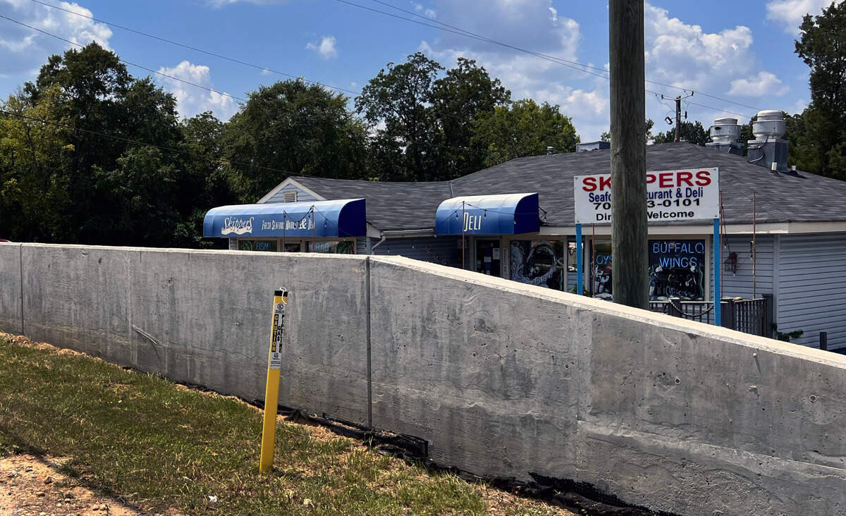 Skippers Fresh Seafood Market & Deli, founded in 2001 and located at 3505 Buena Vista Road in Columbus, Georgia, has permanently closed. 08/08/2024