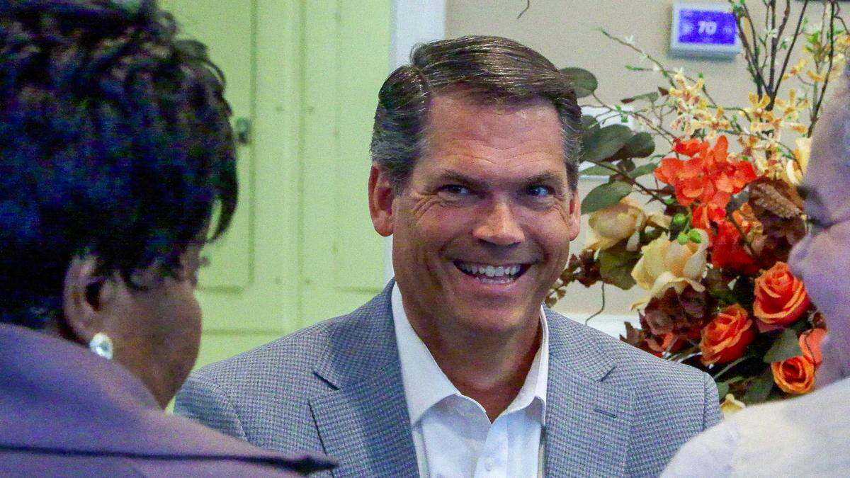 Former Republican Georgia Lt. Gov. Geoff Duncan, now campaigning to be the Democratic nominee for governor, visited Cathedral of Amazing Grace International Ministries in Columbus on April 7, 2026, to see the church’s healthcare clinic and speak about his plan to reduce healthcare costs. Duncan also spoke with some church members about a variety of topics.