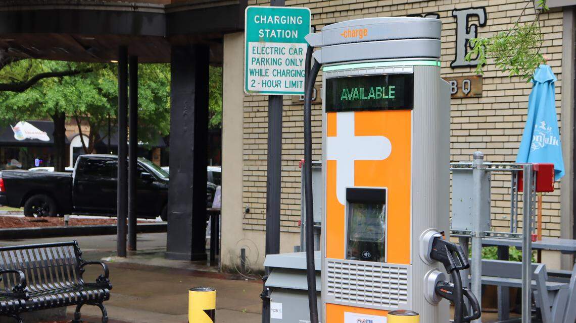 10 new EV charging stations now installed in Columbus. Here’s where they are.