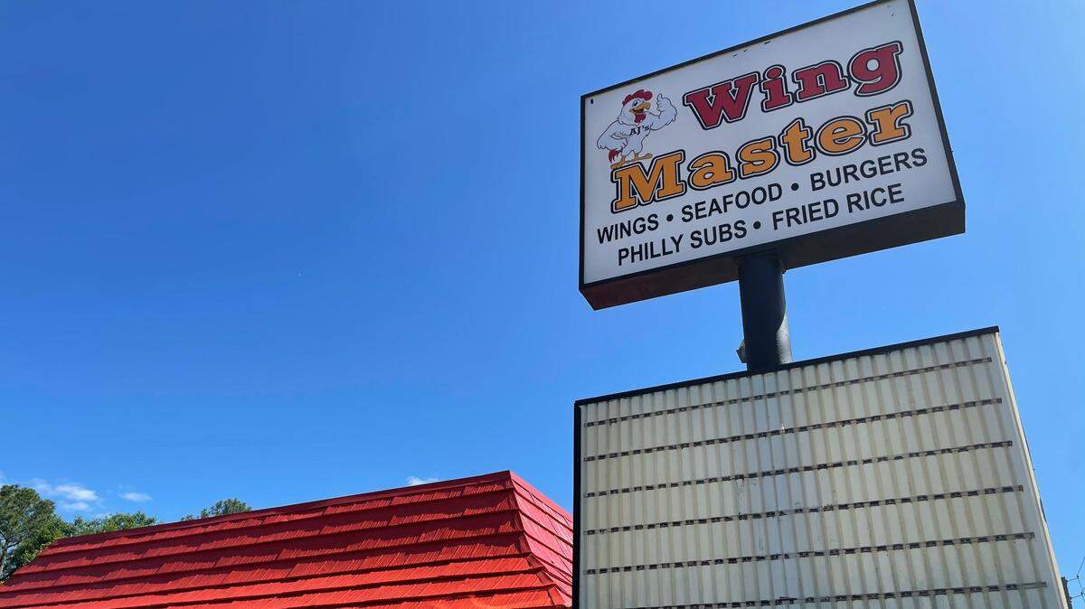 A new chicken wing restaurant is coming to Columbus, GA. Wing Master will open in June 2021 at the former Hartz Chicken location.