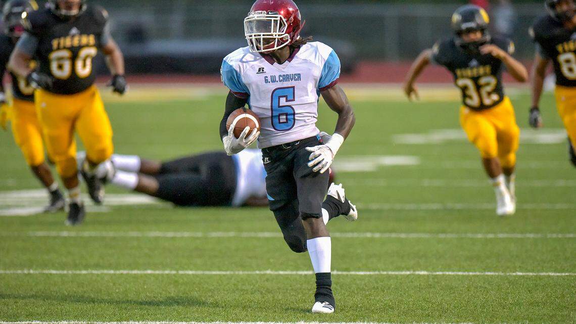 It’s Signing Day. Here are the football players who have signed with big-name programs.