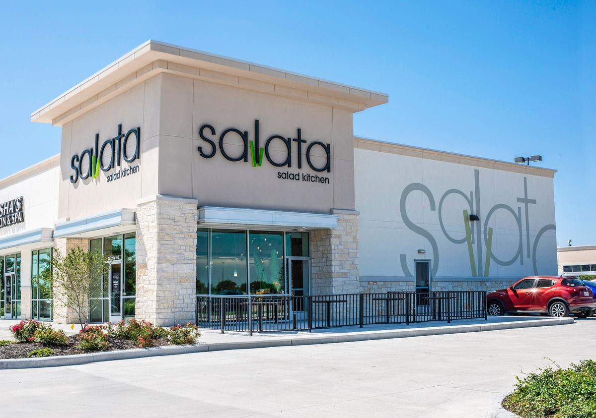 Texas-based restaurant chain Salata is planning to expand into Columbus in 2023.