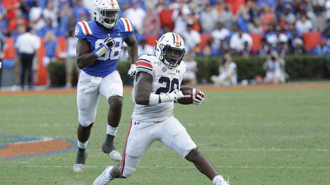 Auburn football’s leading rusher to transfer from program