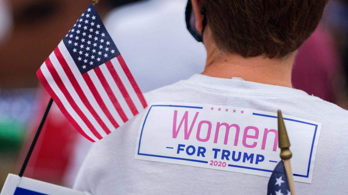 Is it legal to wear campaign gear to the polls while you vote in Kentucky? Here’s what to know about the state’s electioneering laws.