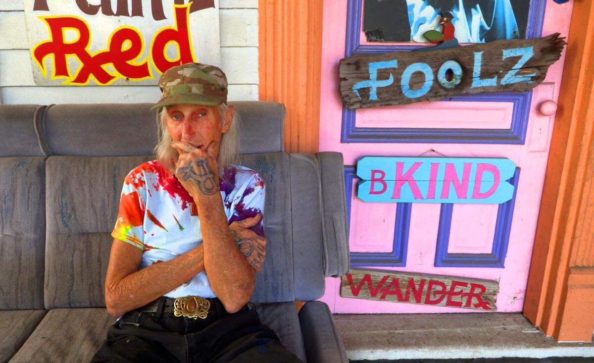 Ralph Frank is a folk artist, muralist and sign painter in Columbus.