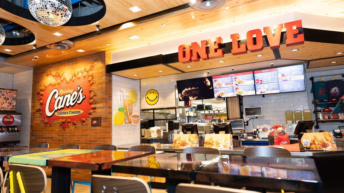 When will the new Raising Cane’s open in Columbus? That date now is set