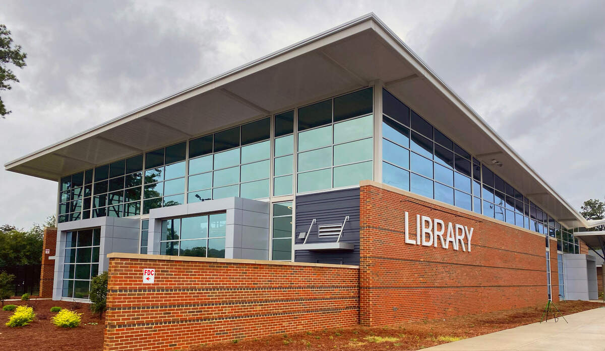 The South Columbus Public Library is set to reopen September 17, 2024. The renovation and expansion project has created arger spaces for children’s activities, community meetings, reading and relaxation. There are also more computers, and better internet access. 09/12/2024