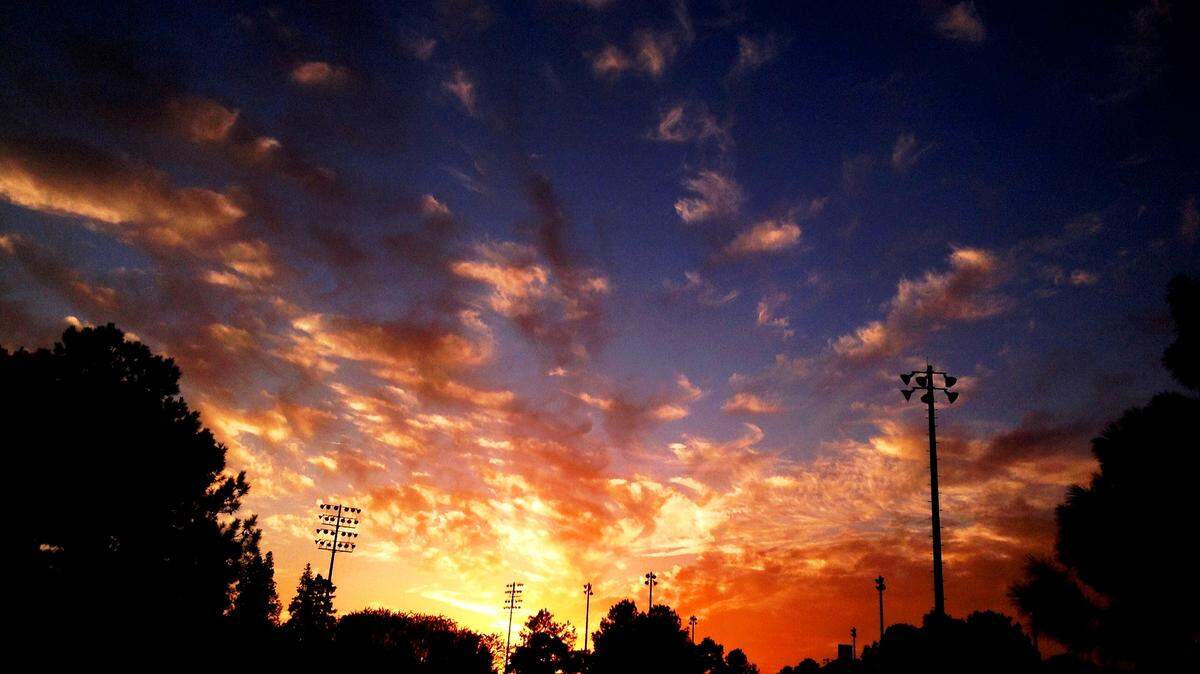 An autumn sunset over Columbus’ softball fields at the South Commons.