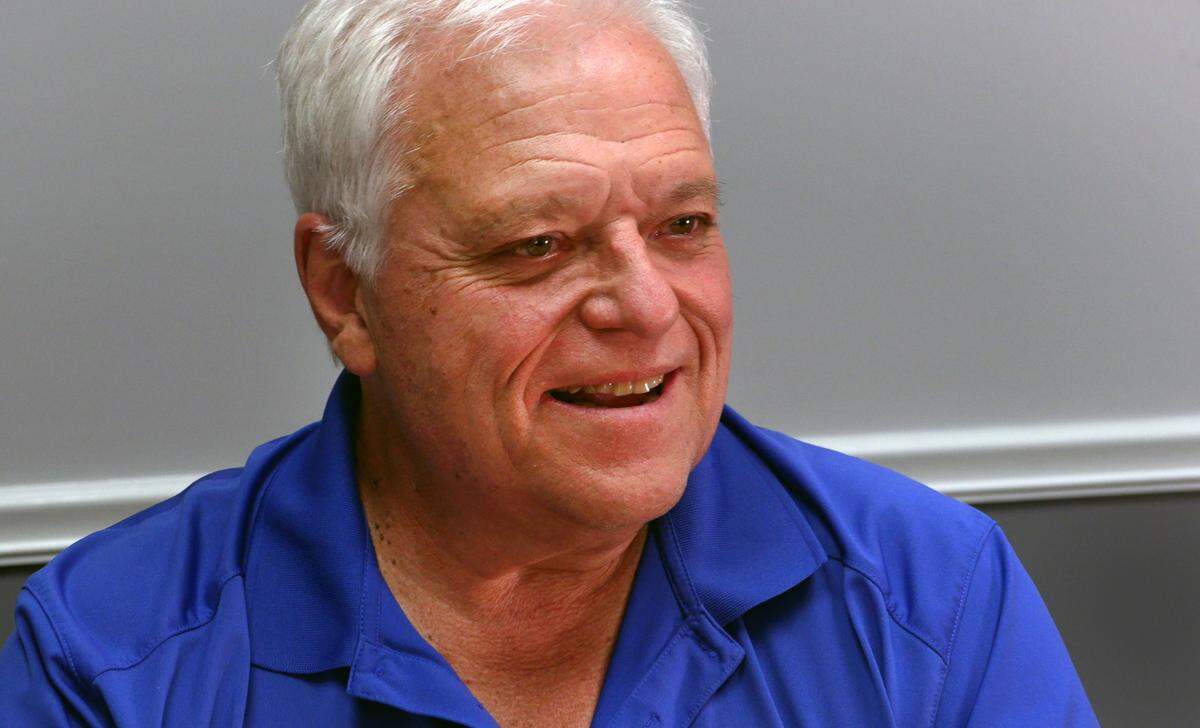 Dave Platta is doing a weekly high school football preview titled “Friday Night Lights” each Thursday this season during the 7 a.m., 7 p.m. and 10 p.m. newscasts on WXTX Fox-54. That 3-minute segment is a commercial sponsored by Platta’s new employer, Tires First, as well as Glynn Smith Chevrolet-GMC.