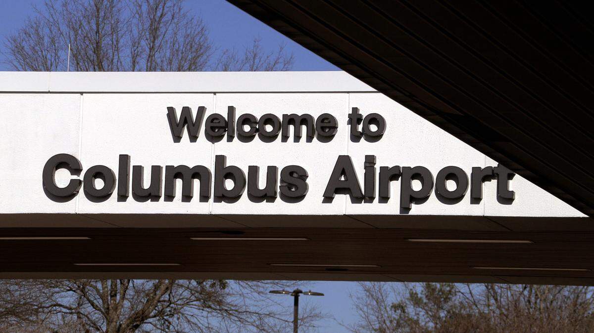 The Columbus Airport is getting a big grant to help with runway reconstruction.