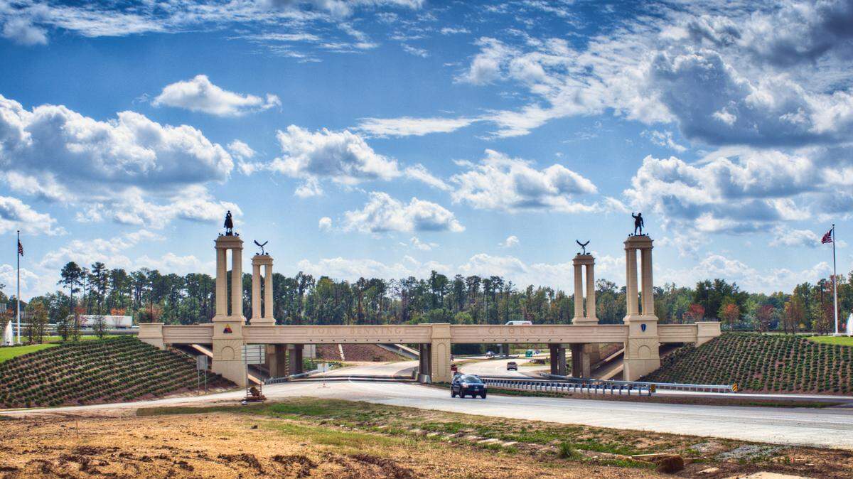 This photo shows the I-185 entrance to Fort Moore, Georgia.