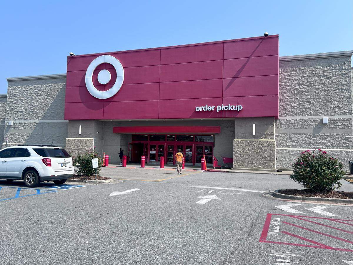 1591 Bradley Park Dr, Columbus, GA 31904