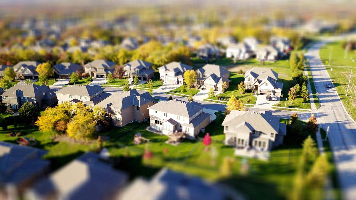 Georgia is home to two of the top 10 safest suburbs in the country