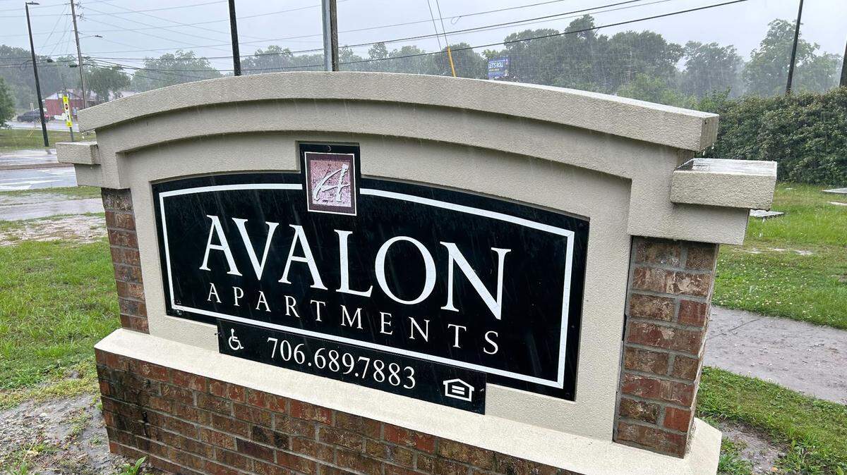 A fatal shooting occurred at these apartments in Columbus.