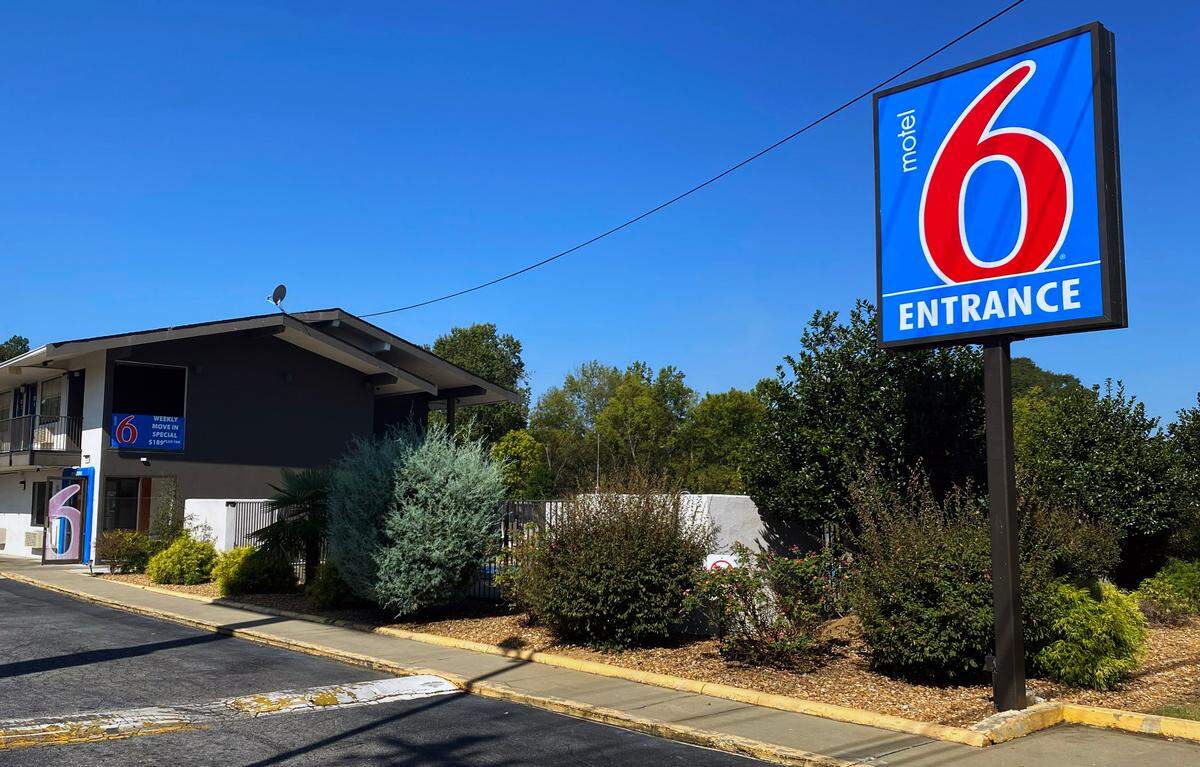 The Motel 6 at 3050 Victory Drive in Columbus, Georgia.
