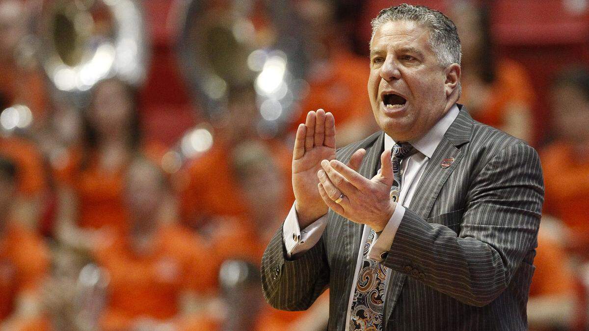 Auburn head coach Bruce Pearl encourages his players against Charleston in the first half during the first round of the NCAA Tournament at the Viejas Arena in San Diego on Friday, March 16, 2018