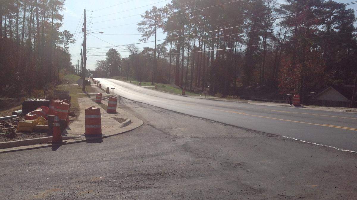 Mike Owen mowen@ledger-enquirer.com 
 The intersection of Moon Road and Moon Circle is one of the rough transitions that are the final stages of the long word-widening project.