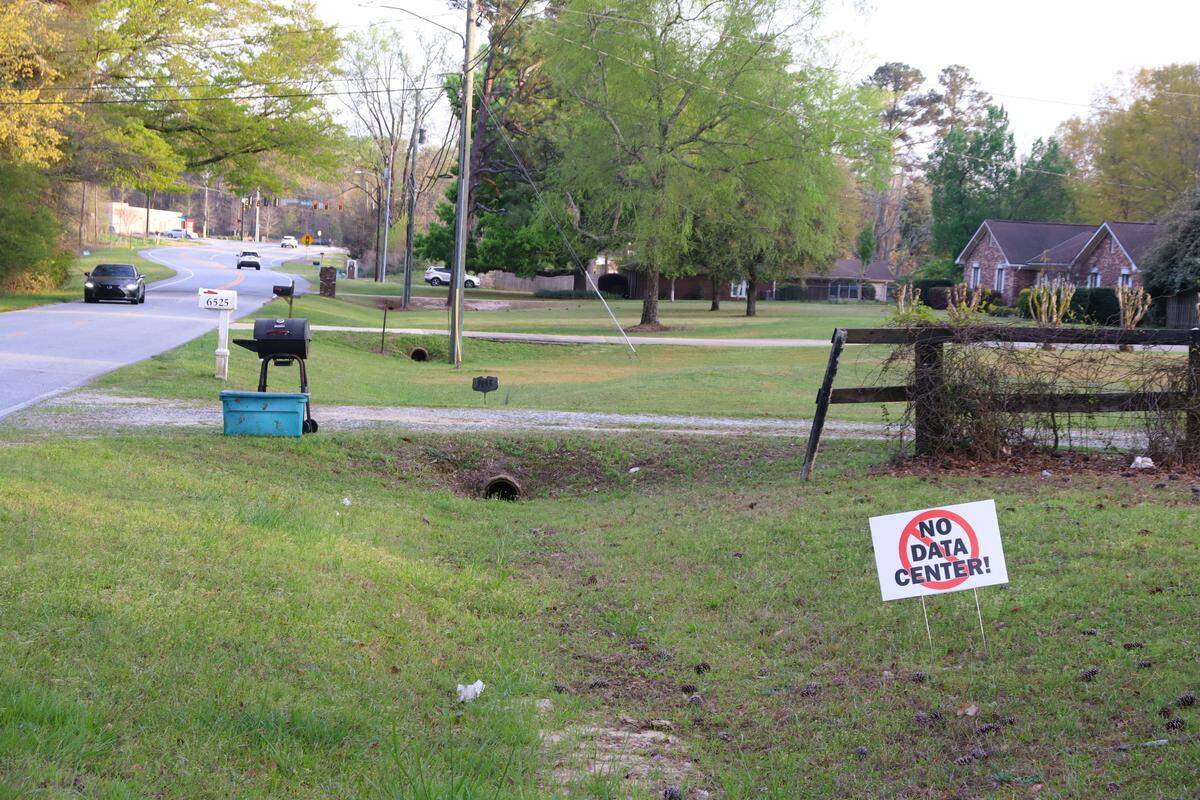A “No Data Center” sign is pictured March 23, 2026, on Psalmond Road in Columbus.