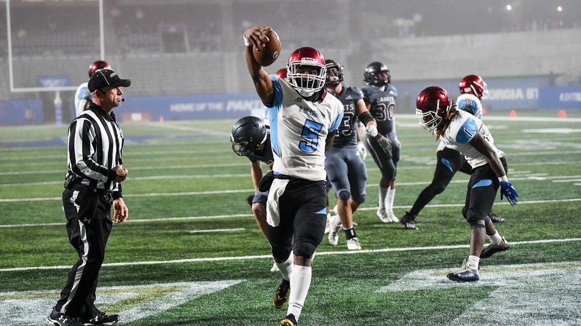 High school football: Carver Tigers fall in GHSA Class 4A state championship in Atlanta