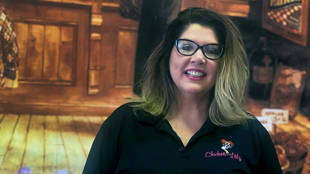 Melinda Newton, owner of the Chicken Lady’s Coop, purchased 13.6 acres at 8151 Fortson Rd and plans to build a new multi-unit restaurant complex there. “I’m moving The Chicken Lady’s Coop over there,” Newton said. “And it’s going to be twice as big with a drive-thru.”