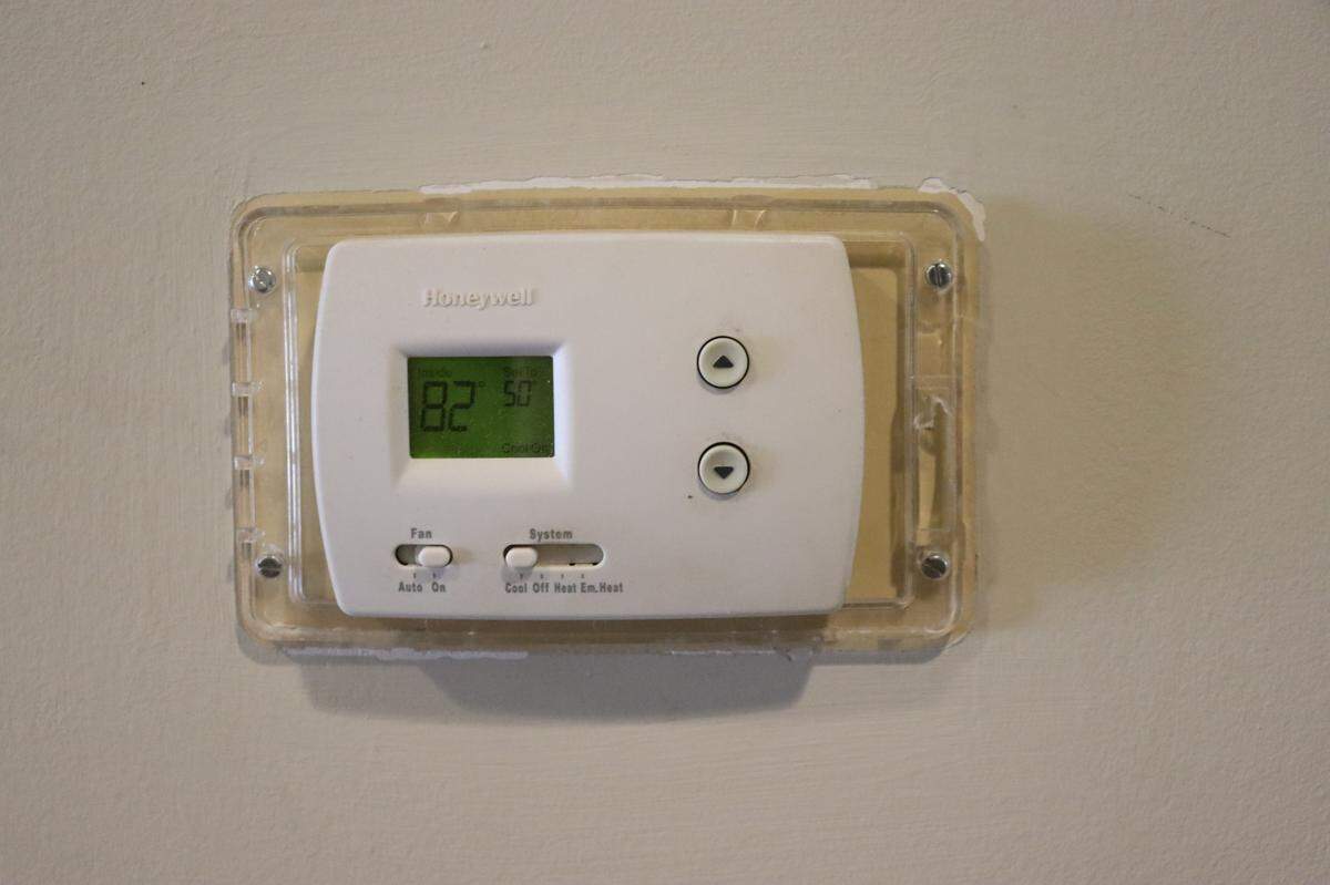 The thermostat in the Veranda lobby showing 82 degrees. It share’s the same air and temperature as Sharon Smith’s hallway. Taken at 11:30 am, July 17, 2023.