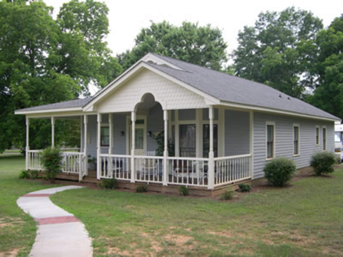 The Chipley Cottages was originally built in 1895.