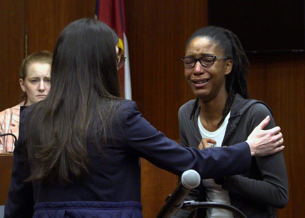 Khadegha Collins, right, testifies Tuesday morning about the impact the death of Chasity Walker has had on her family. Jamari Sider pleaded guilty to murder in the 2020 fatal shooting of Walker. 05/23/2023