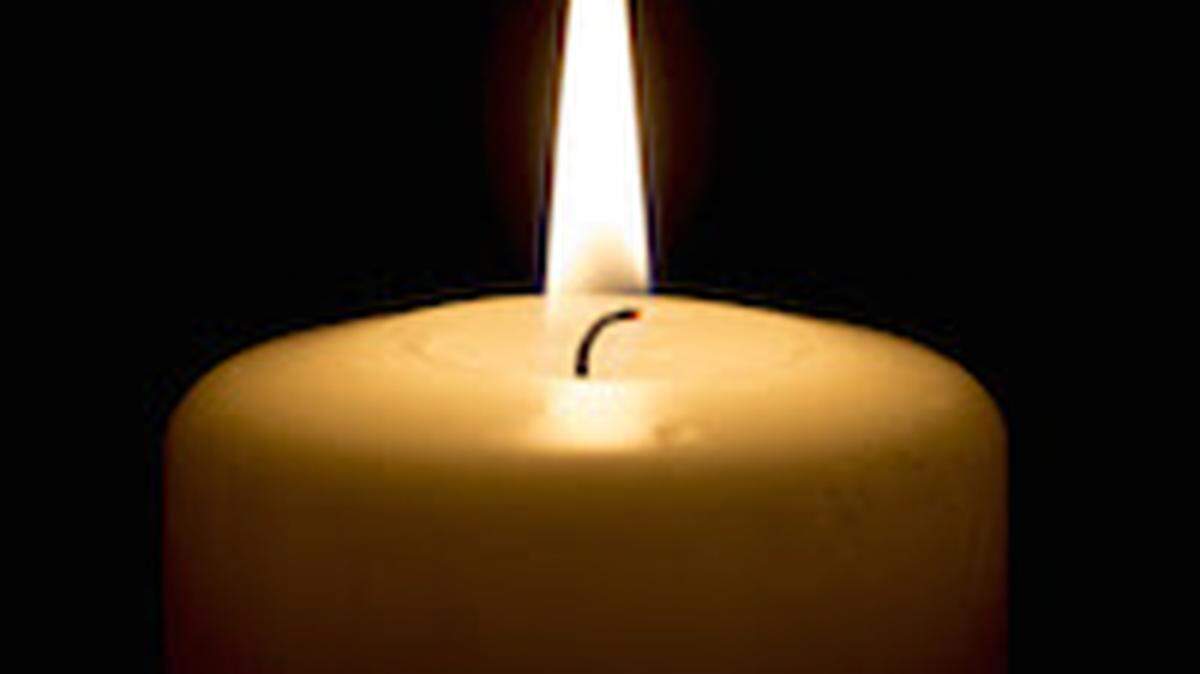 Memorial candle