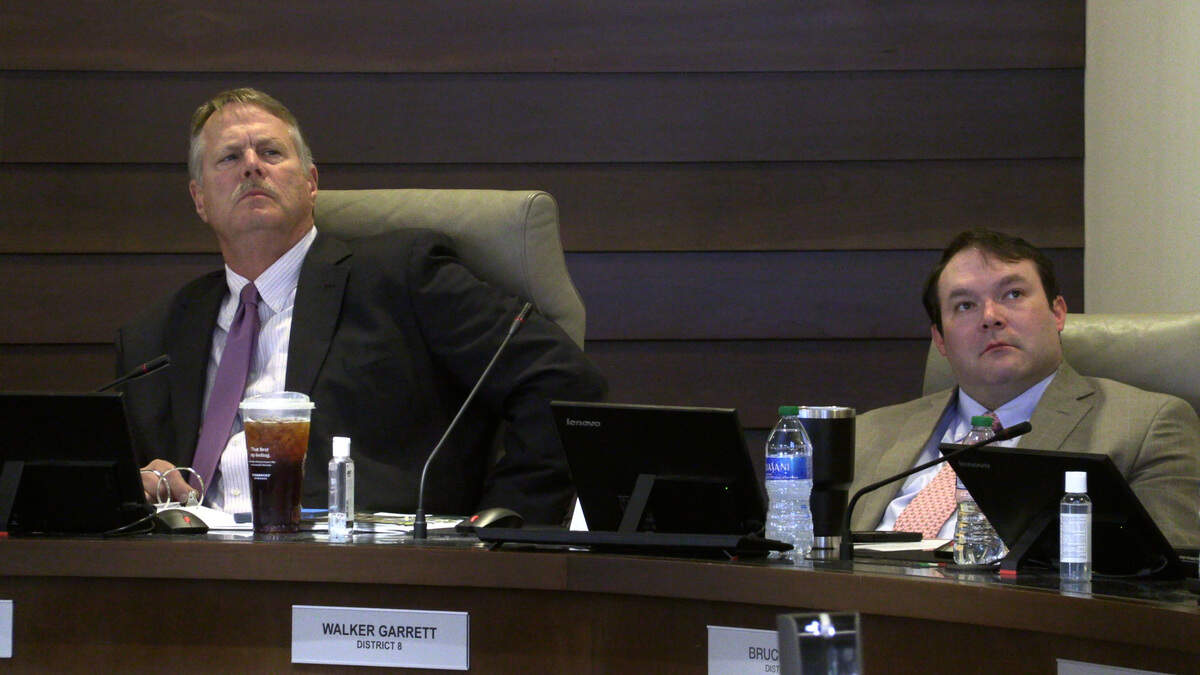 Columbus City Councilors Glen Davis( District 2), left, and Walker Garrett (District 8). 03/14/2023
